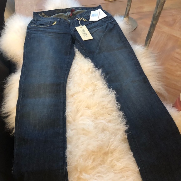 BNWT Guess womens premium flare style studded design jeans in SZ 24!! - Picture 1 of 13